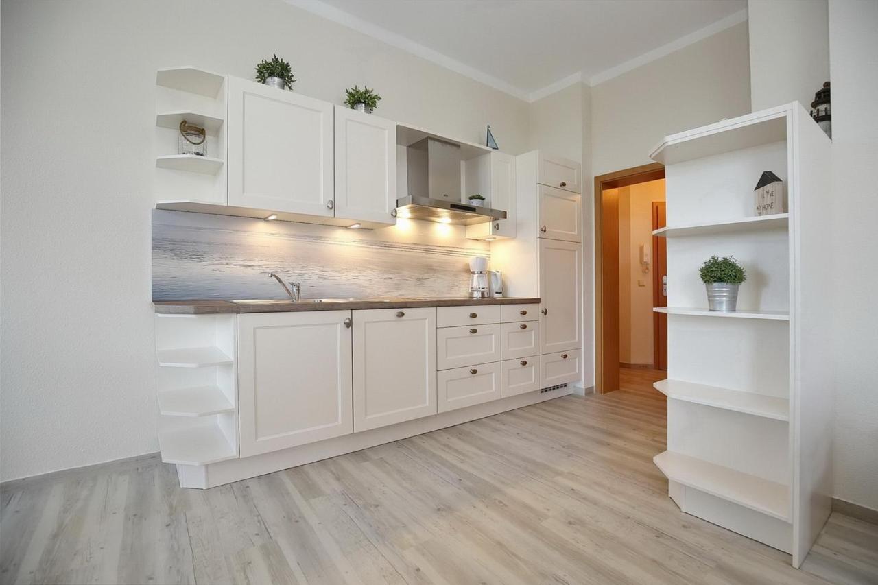 Villa Triton Wohnung 01 บอลเทินฮาเกิน ภายนอก รูปภาพ