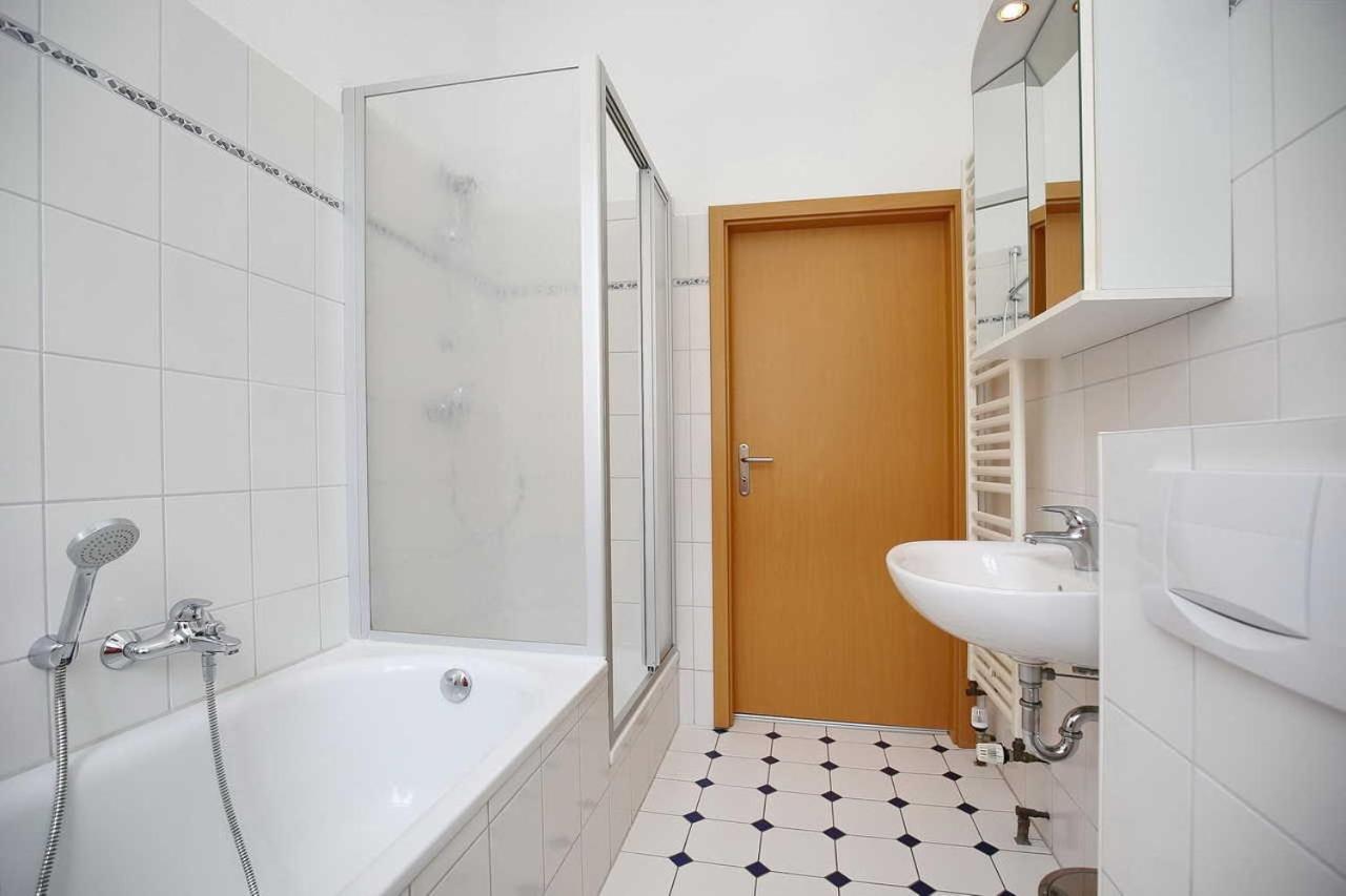 Villa Triton Wohnung 01 บอลเทินฮาเกิน ภายนอก รูปภาพ
